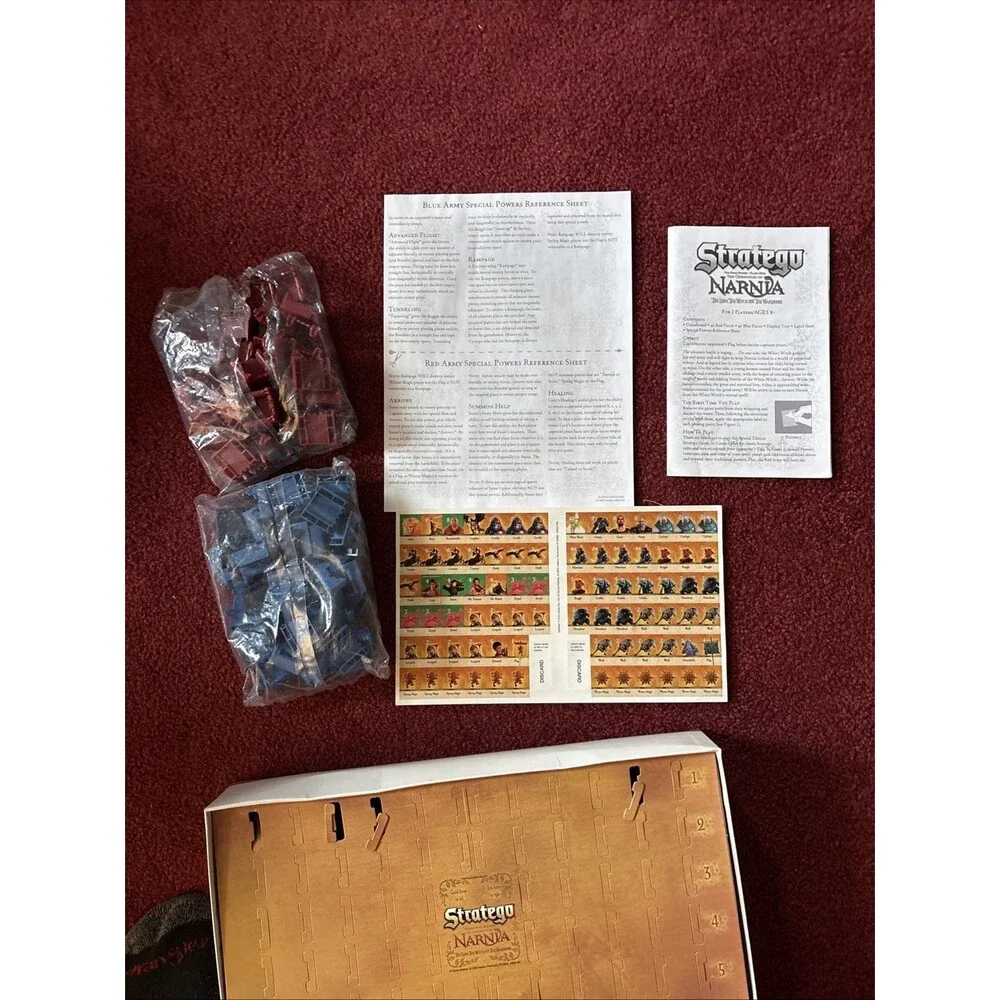 Stratego Chronicles Of Narnia Edition Game by Milton Bradley COMPLETE 2005(Read)